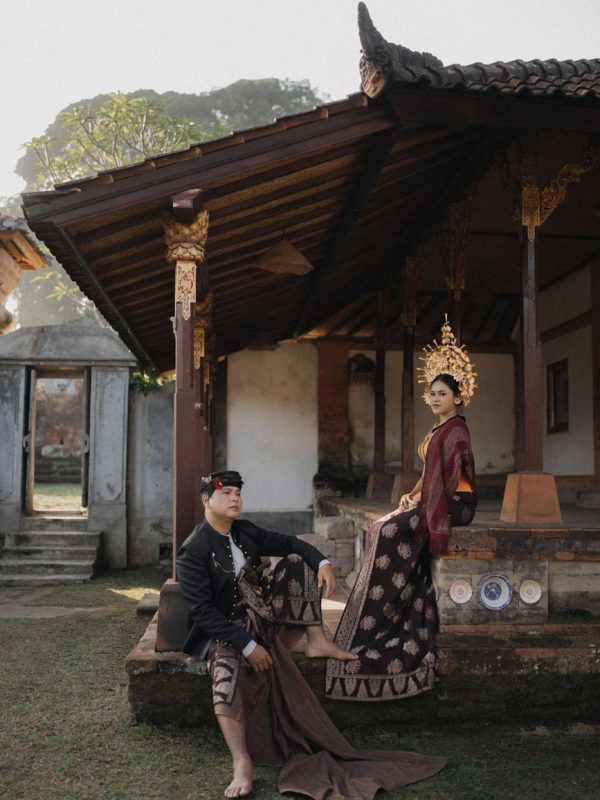 Eka Budi & Ucik
