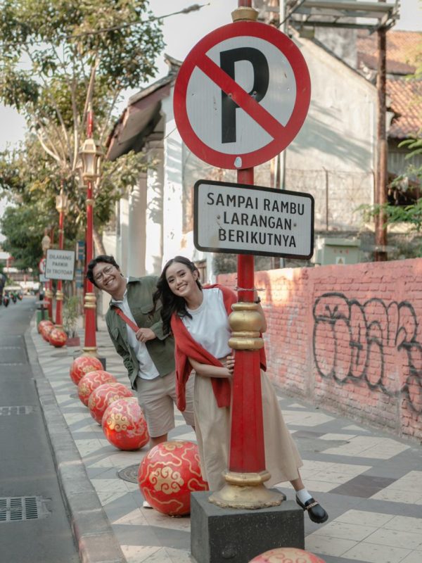 Inas & Adji