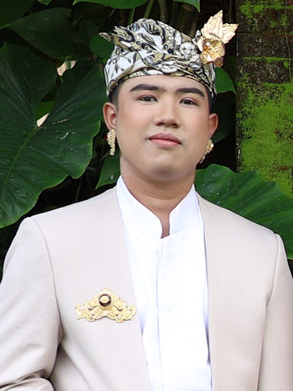 Mepandes Keluarga Made Guna