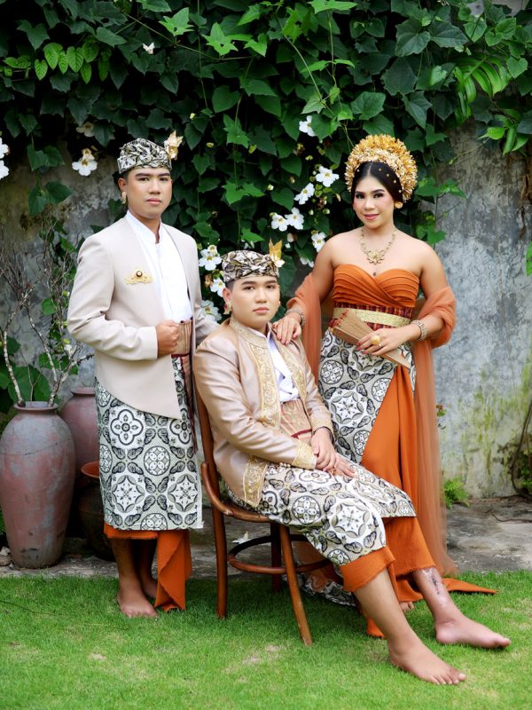Mepandes Keluarga Made Guna